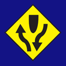 PEMBAHAGI LEBUH RAYA (JALAN) DI HADAPAN