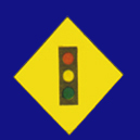 LAMPU ISYARAT DI HADAPAN